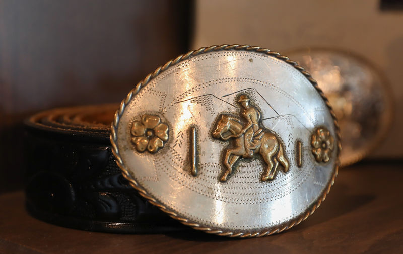 33. Belt Buckle.jpg